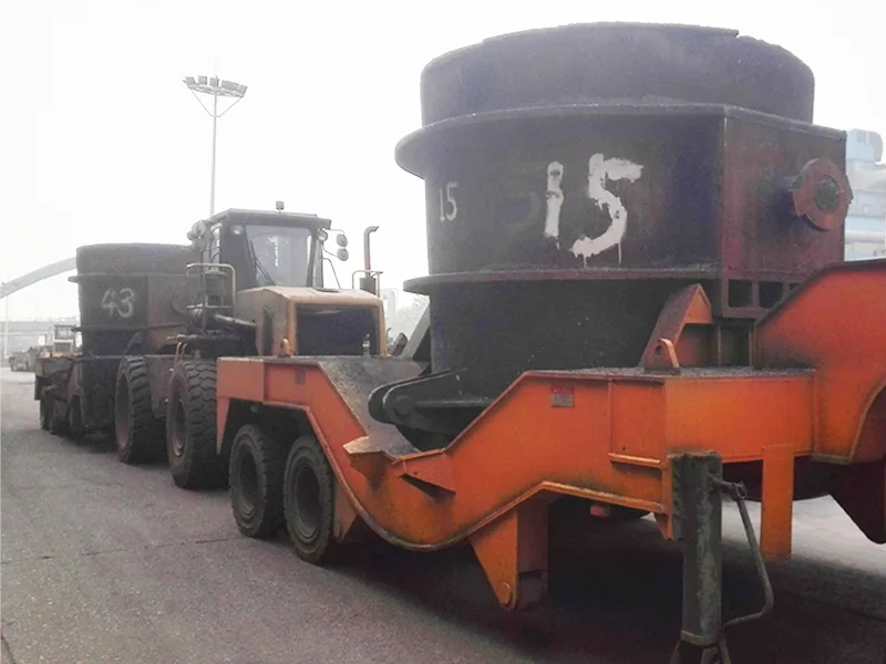 Mobil Sendok Besi Cair